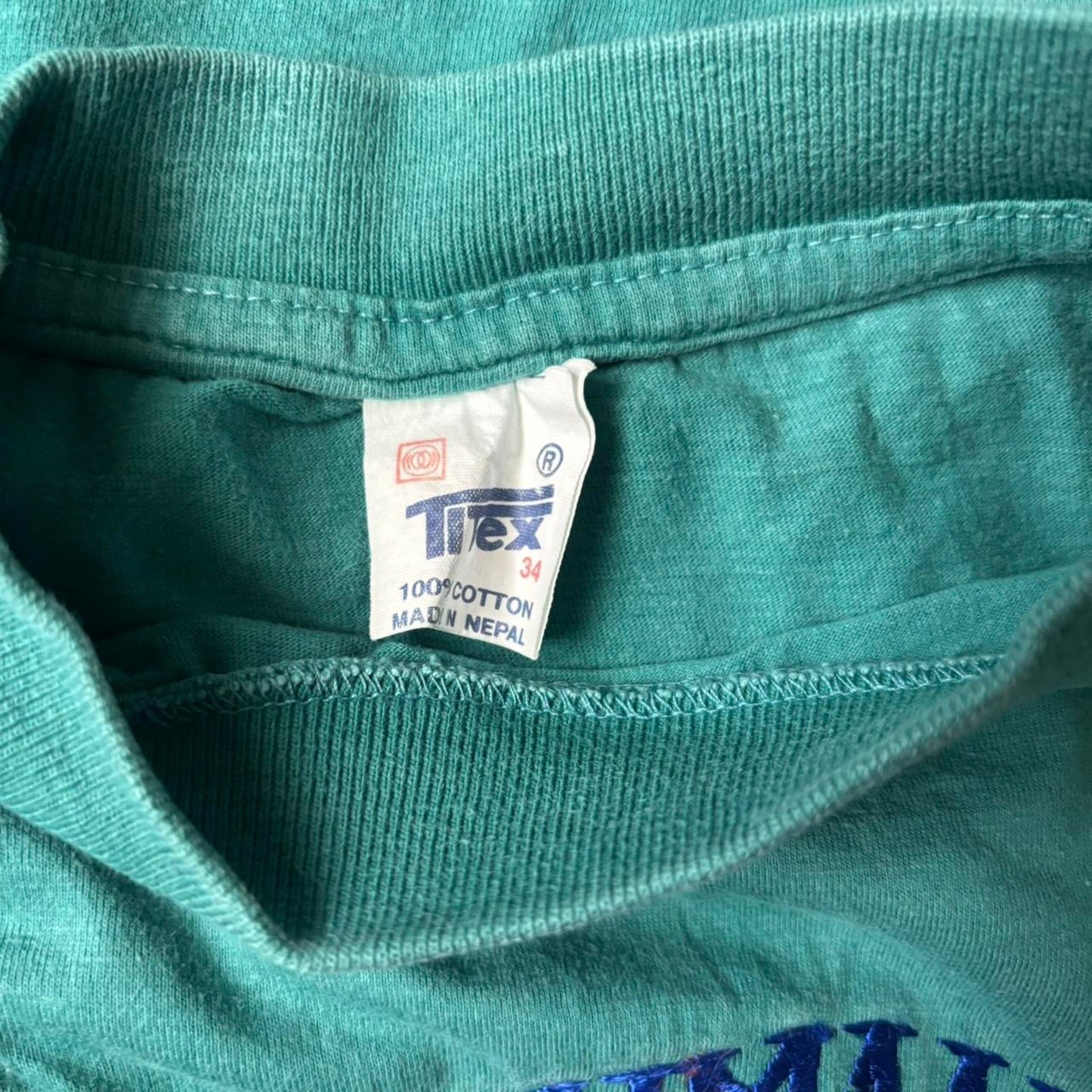 80s SINGLE STITCH EMBROIDERED KATMANDU TEE