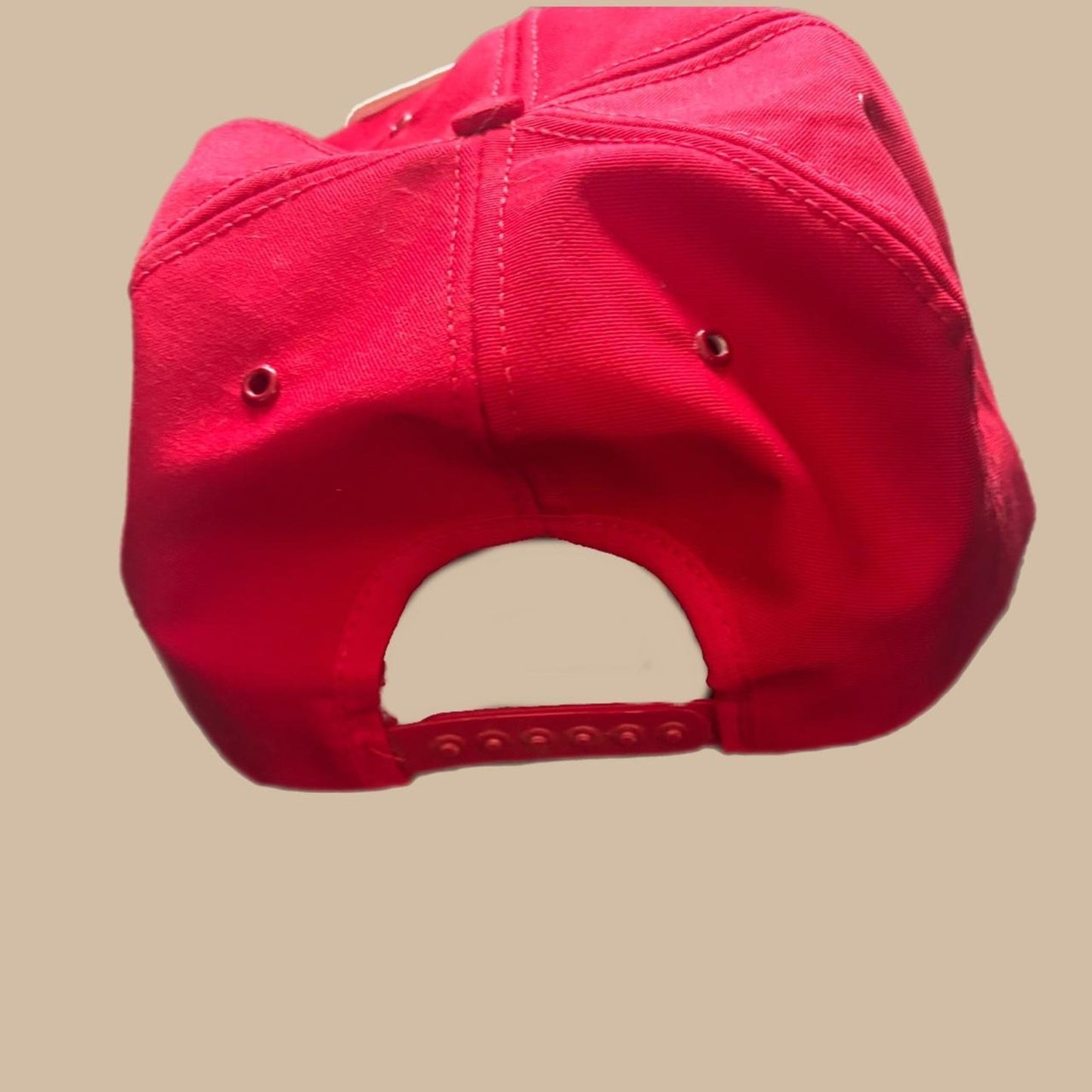 MARATHON LANDMARK TRUCKER CAP